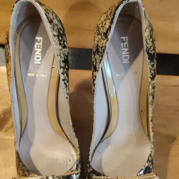 Authenticated Fendi stilettos size 37 customized